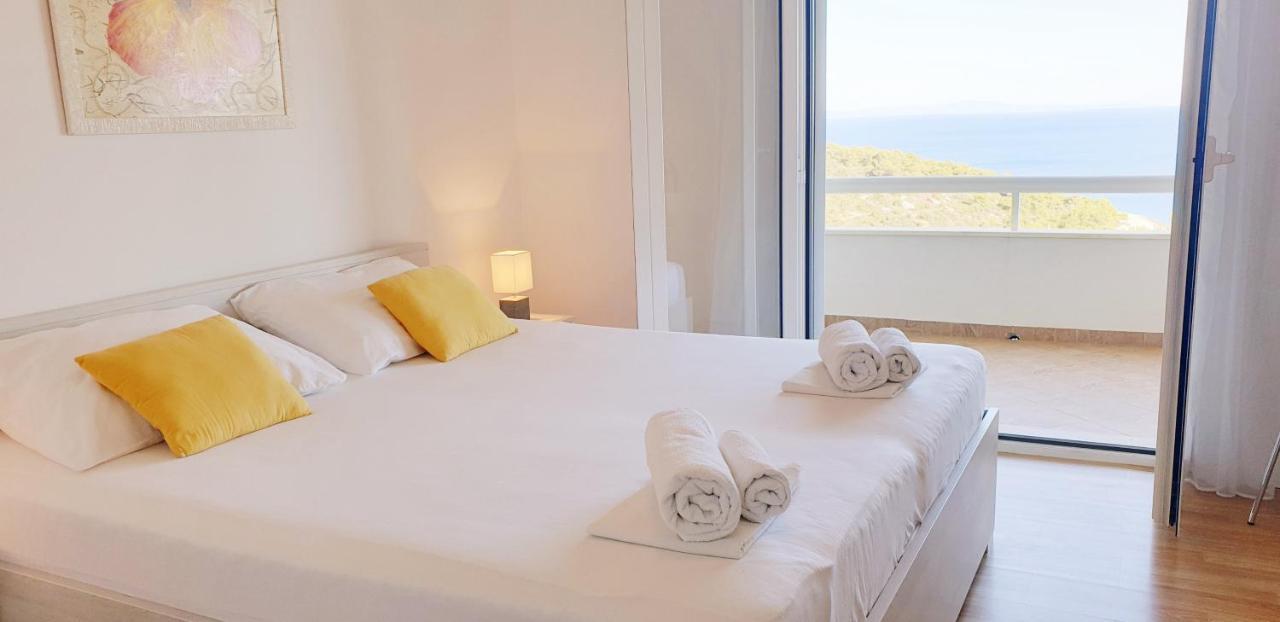 Apartments Luma 1 Hvar Town Exterior photo