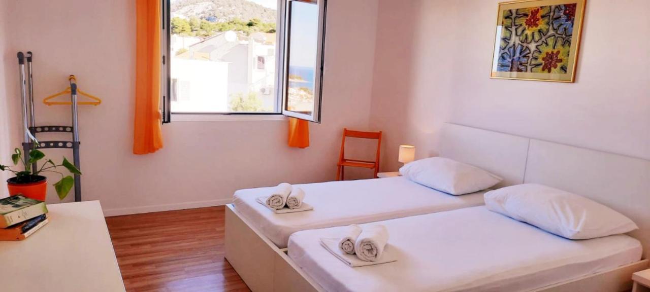 Apartments Luma 1 Hvar Town Exterior photo