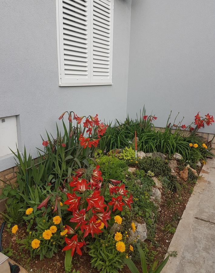Apartments Luma 1 Hvar Town Exterior photo